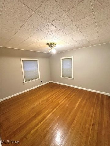 3745 Northwood Road, University Heights, OH 44118