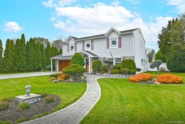 8 Brookstan Road, Nesconset, NY 11767