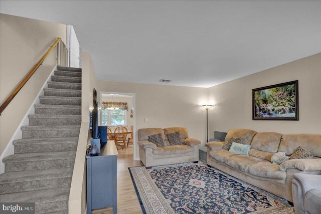 663 N LIME ST, Elizabethtown, PA 17022