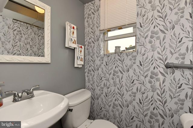 11728 LANETT RD, Philadelphia, PA 19154