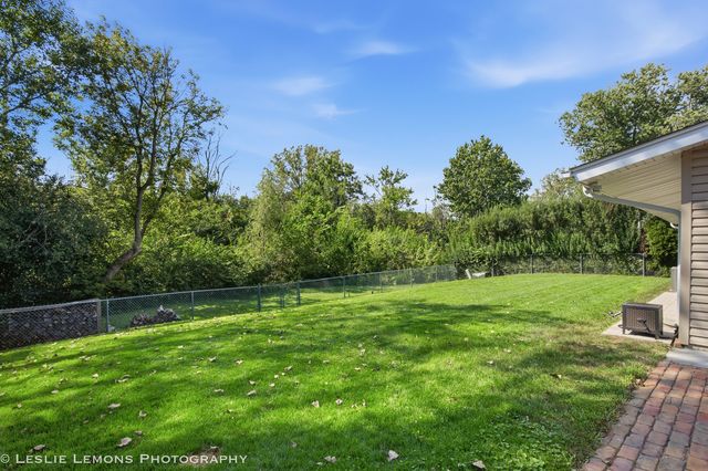 6020 TYLER Drive, Woodridge, IL 60517