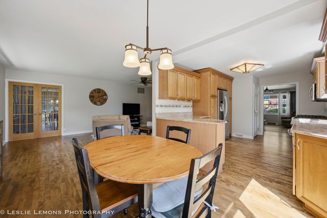 6020 TYLER Drive, Woodridge, IL 60517