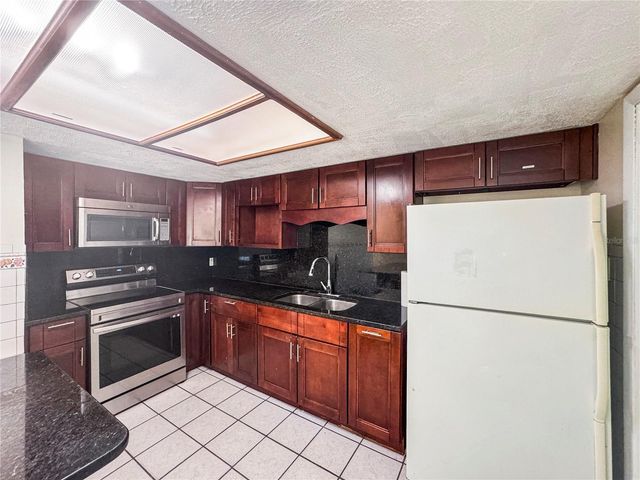 7154 63RD STREET N, Pinellas Park, FL 33781