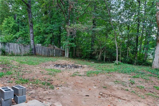 8948 Raven Drive, Jonesboro, GA 30238