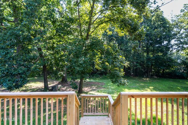 275 Wooded Heights, Greeneville, TN 37743