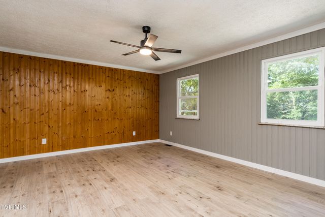 275 Wooded Heights, Greeneville, TN 37743