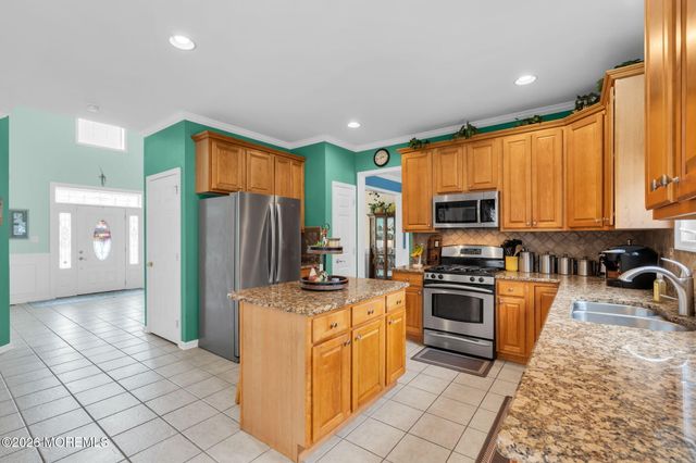 231 Eagleswood Avenue, Lanoka Harbor, NJ 08734