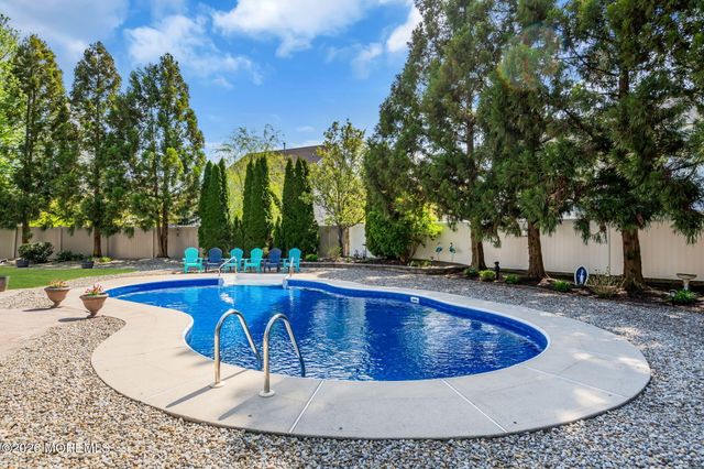 231 Eagleswood Avenue, Lanoka Harbor, NJ 08734