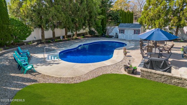 231 Eagleswood Avenue, Lanoka Harbor, NJ 08734