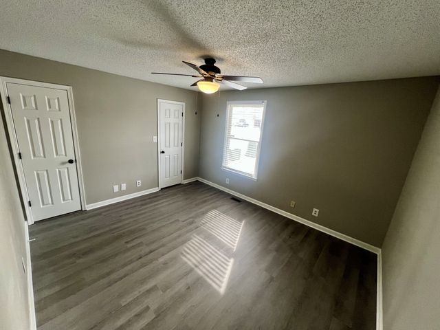 763 Needmore Rd, Clarksville, TN 37040