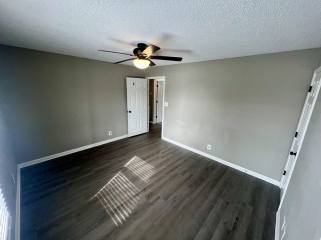 763 Needmore Rd, Clarksville, TN 37040