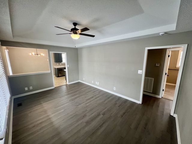 763 Needmore Rd, Clarksville, TN 37040