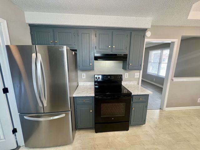 763 Needmore Rd, Clarksville, TN 37040