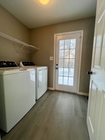 763 Needmore Rd, Clarksville, TN 37040