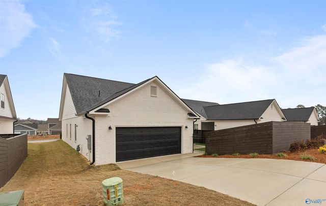 2108 Kanteen Street, Huntsville, AL 35811