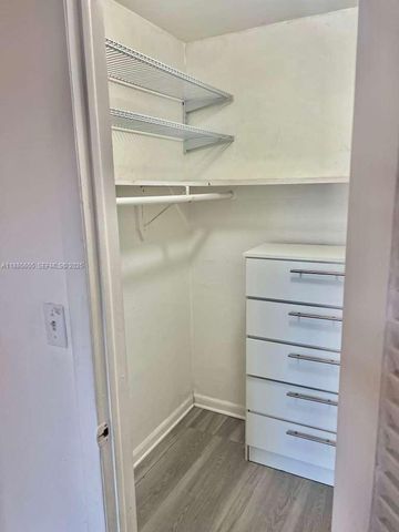 1300 W 53rd Street 18, Hialeah, FL 33012