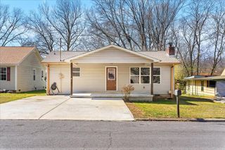 919 Avenue E, Dalton, GA 30721