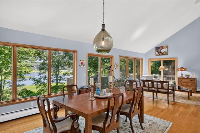 14 Ellen Rd, Bourne, MA 02559