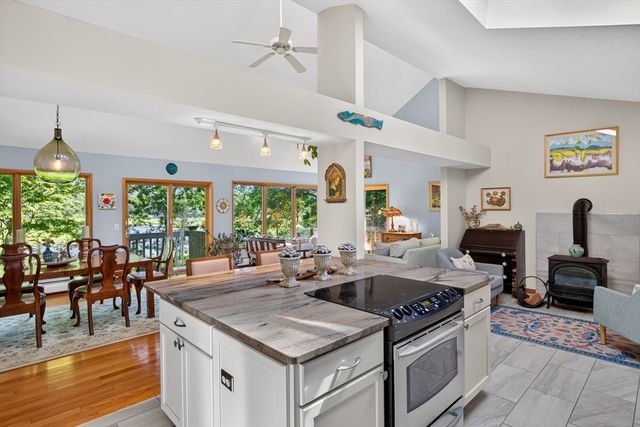 14 Ellen Rd, Bourne, MA 02559