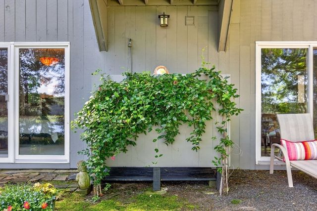 14 Ellen Rd, Bourne, MA 02559
