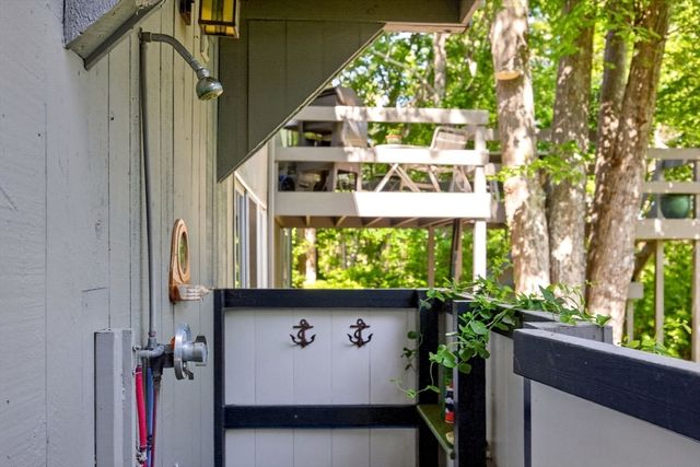 14 Ellen Rd, Bourne, MA 02559