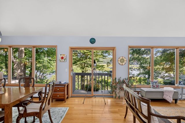14 Ellen Rd, Bourne, MA 02559