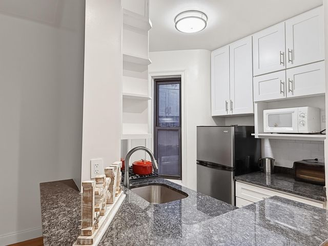 121 E 88th St Apt 5B, New York City, NY 10128