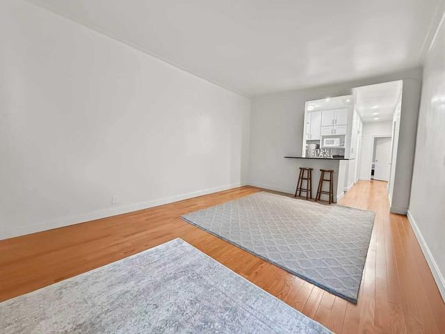 121 E 88th St Apt 5B, New York City, NY 10128