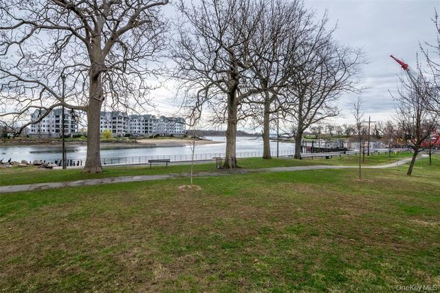 3 Harbor Lane 3A, New Rochelle, NY 10805