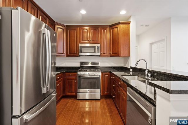 7400 River Road 317, North Bergen, NJ 07047