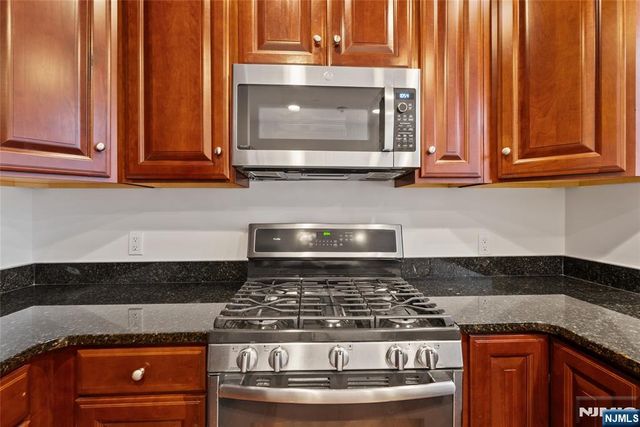 7400 River Road 317, North Bergen, NJ 07047