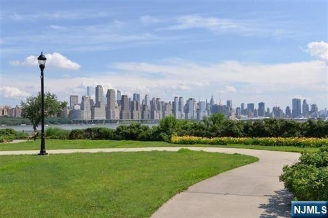 7400 River Road 317, North Bergen, NJ 07047