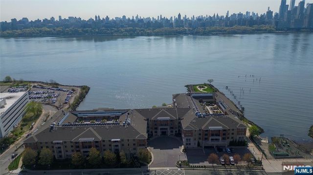 7400 River Road 317, North Bergen, NJ 07047