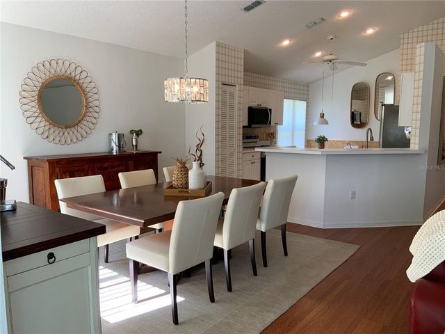 4916 LINSEY COURT, Sarasota, FL 34243