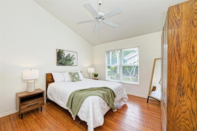 4916 LINSEY COURT, Sarasota, FL 34243