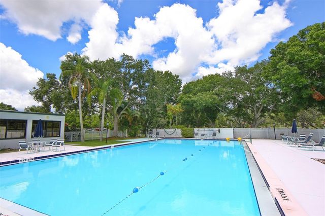 4916 LINSEY COURT, Sarasota, FL 34243