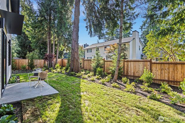 12841 NE 112th Street, Kirkland, WA 98033