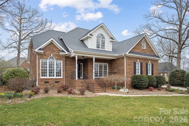 219 Falcon Ridge, Matthews, NC 28104