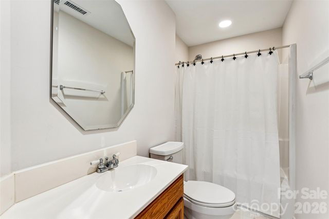 219 Falcon Ridge, Matthews, NC 28104