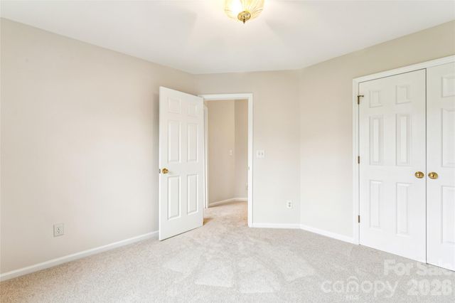 219 Falcon Ridge, Matthews, NC 28104