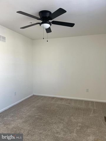 101 BENSON CT, Camden, NJ 08103