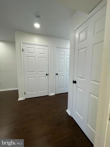 101 BENSON CT, Camden, NJ 08103