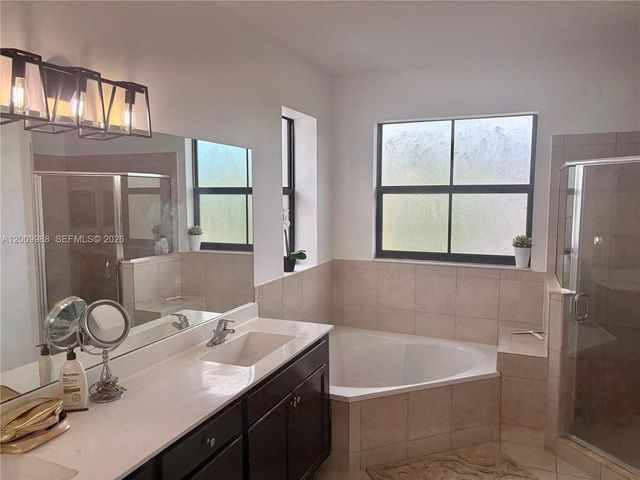 11742 SW 250th St, Homestead, FL 33032