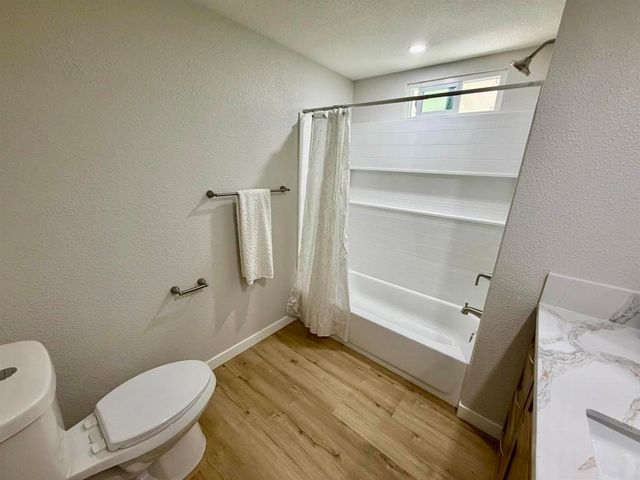 8301 Mission Gorge Road 233, Santee, CA 92071