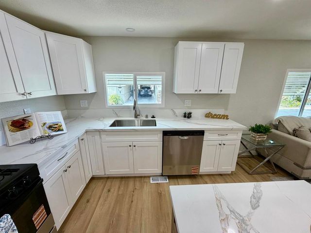 8301 Mission Gorge Road 233, Santee, CA 92071