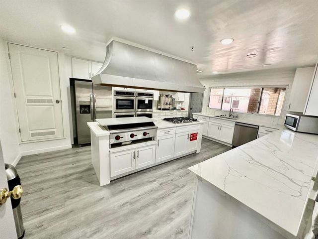 8301 Mission Gorge Road 233, Santee, CA 92071