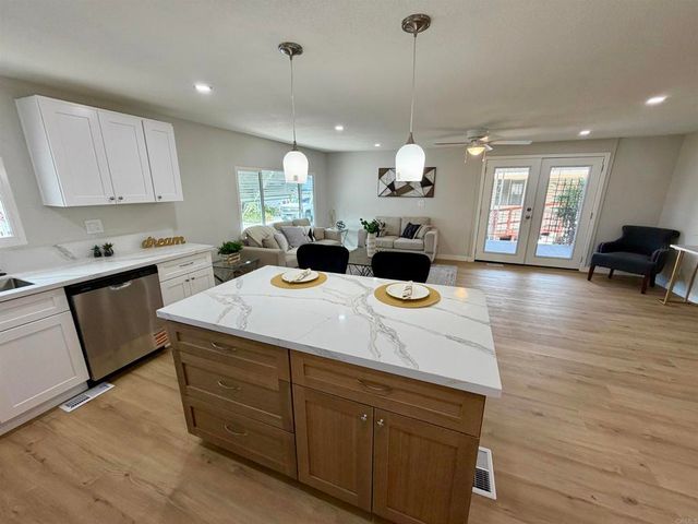 8301 Mission Gorge Road 233, Santee, CA 92071