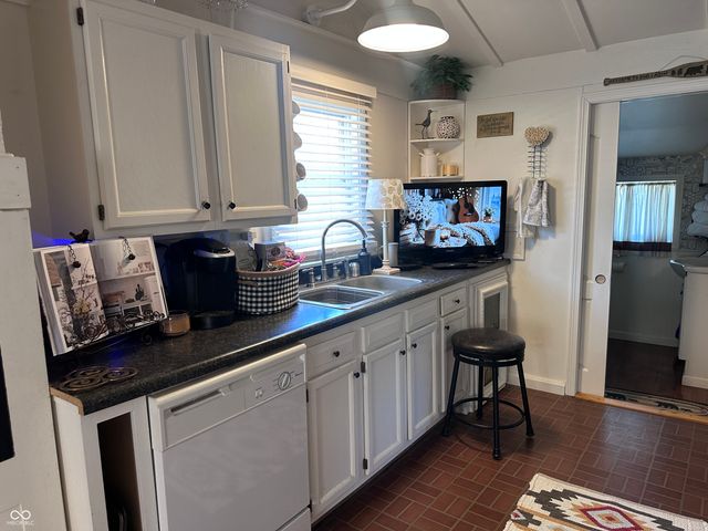 5158 Orange Grove, Gosport, IN 47433