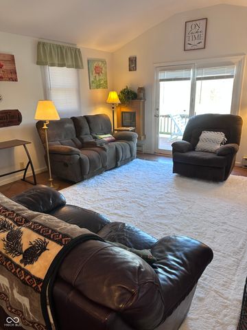 5158 Orange Grove, Gosport, IN 47433