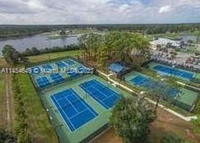 6868 Pinta Drive, Sebring, FL 33872